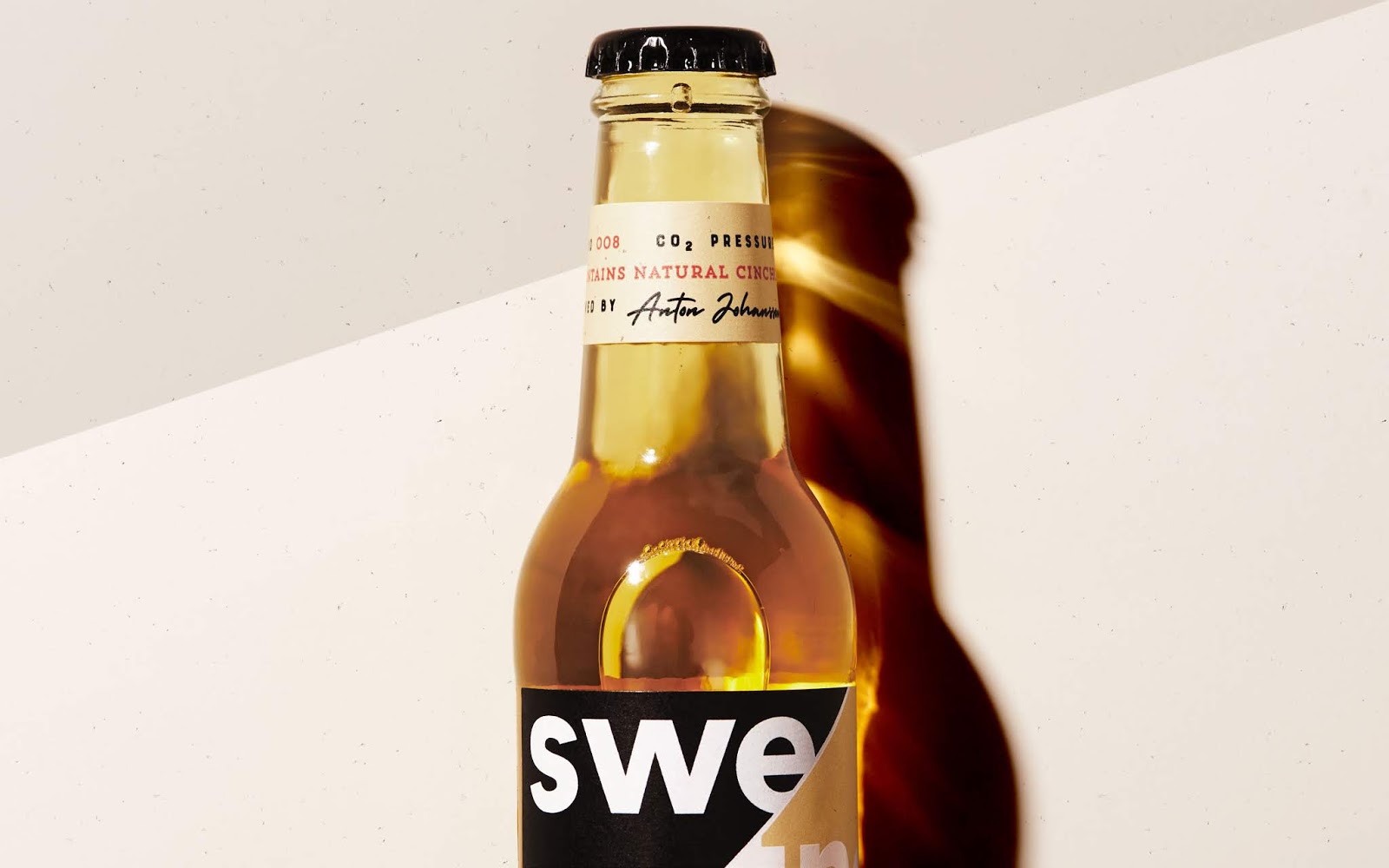 飲料酒水包裝設(shè)計純文字的設(shè)計版式(圖2) 飲料酒水包裝設(shè)計純文字的設(shè)計版式(圖2)